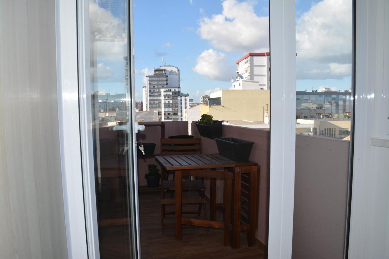 M&H Loft - Apartamento T2 Em Setúbal Eksteriør billede